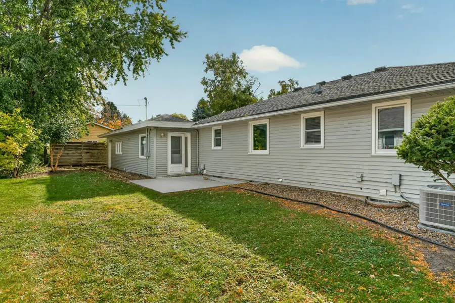 1211 9th Street Nw, Rochester, MN 55901 - #2