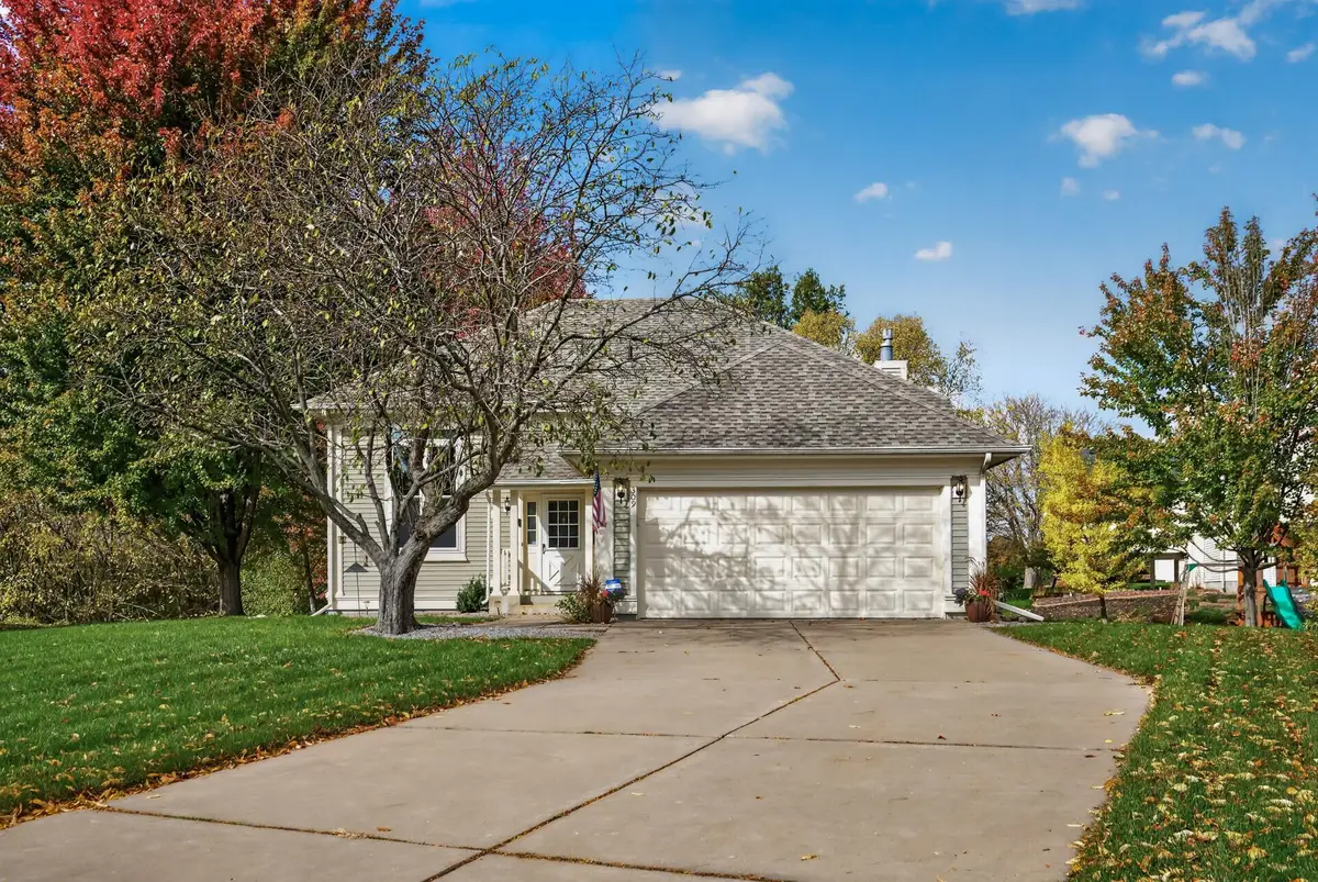 309 Cherry Hill Bay, Medina, MN 55340 - #1