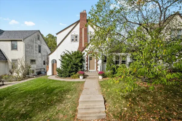1753 Bayard Avenue, Saint Paul, MN 55116