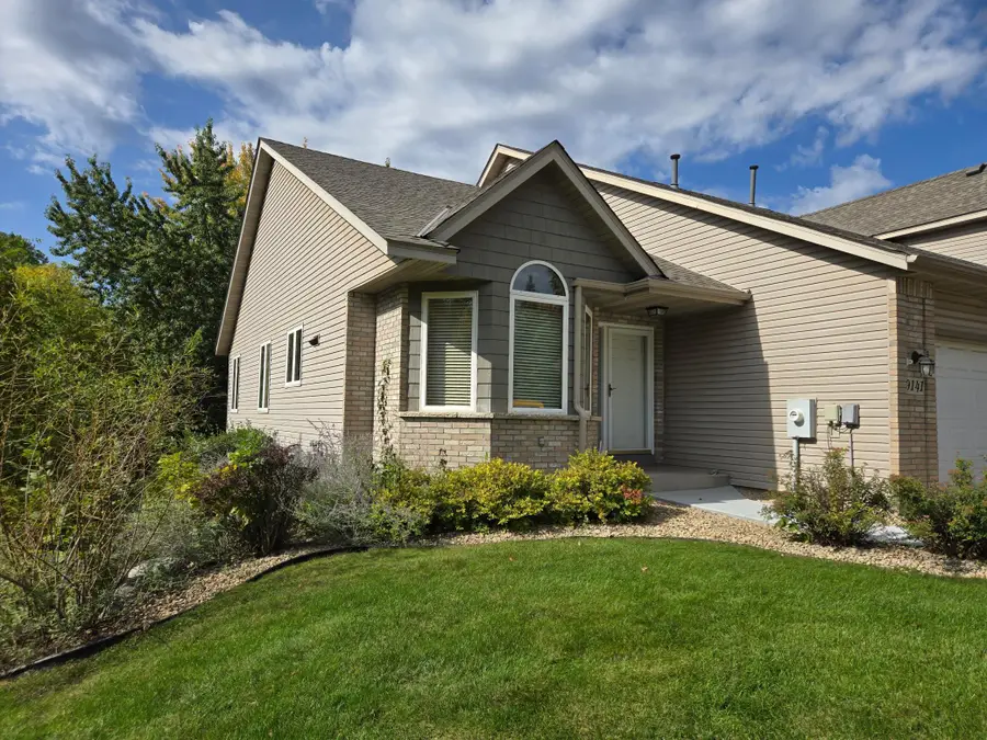 9141 Medley Circle, Golden Valley, MN 55427 - #2