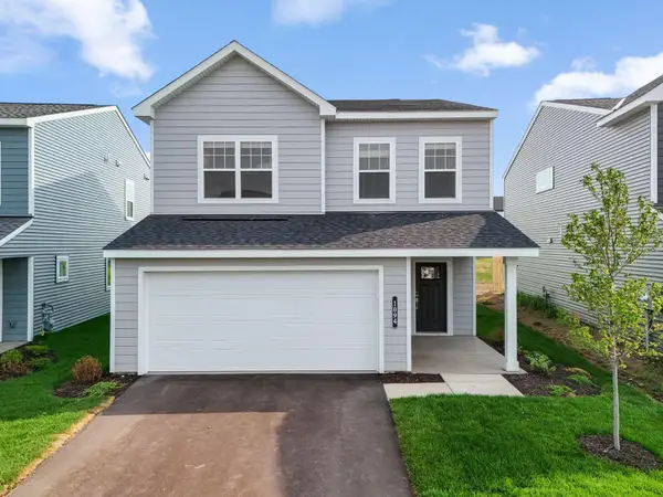 1165 Annacotte Lane, Rosemount, MN 55068