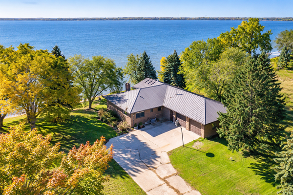 38192 N Shore Drive, Battle Lake, MN 56515