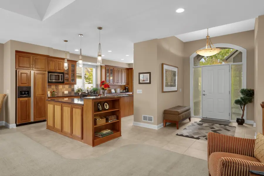 124 Stonebridge Road, Saint Paul, MN 55118 - #3