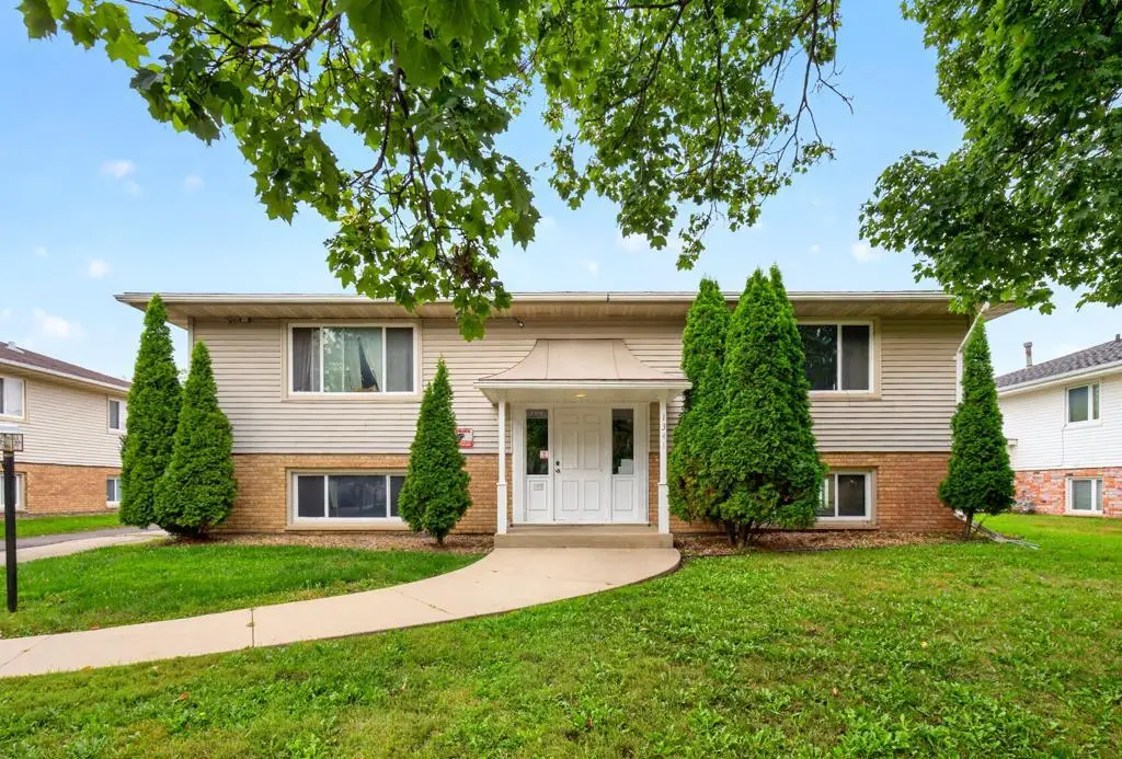 1341 6th Avenue Se, Rochester, MN 55904 - #1