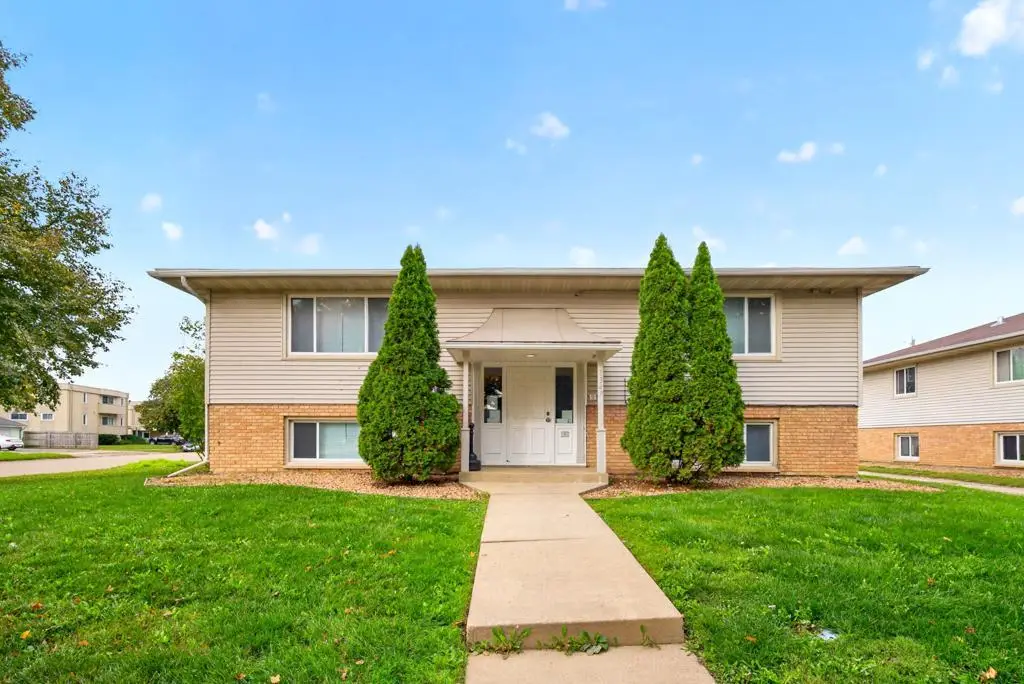 1347 6th Avenue Se, Rochester, MN 55904 - #1