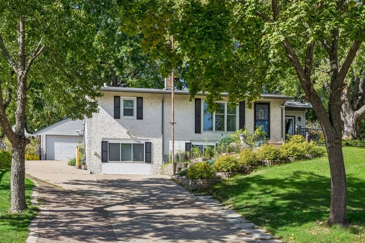 3209 Random Road, Eagan, MN 55121 - #1