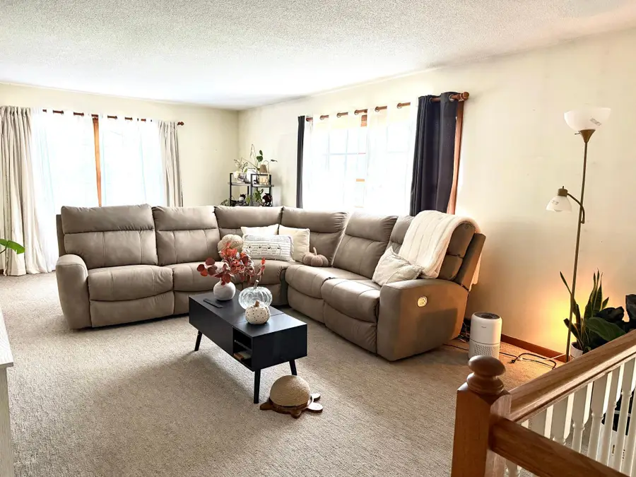 3205 Cliffside Drive, La Crosse, WI 54601 - #3
