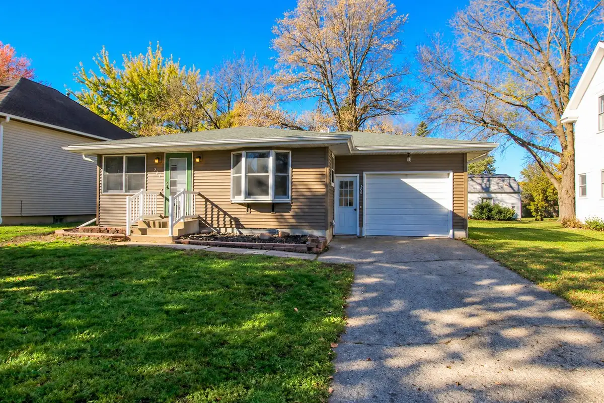 508 N Main Street, Winthrop, MN 55396 - #1