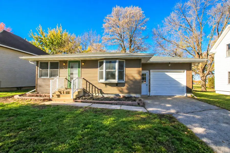 508 N Main Street, Winthrop, MN 55396 - #2