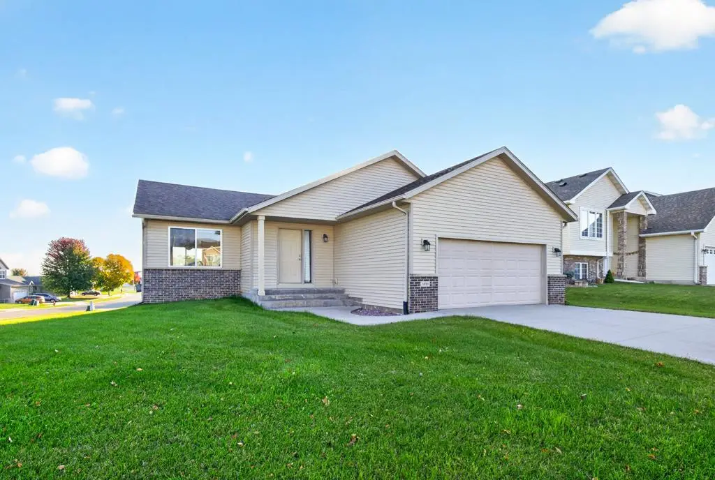 3830 Kenosha Drive Nw, Rochester, MN 55901 - #1