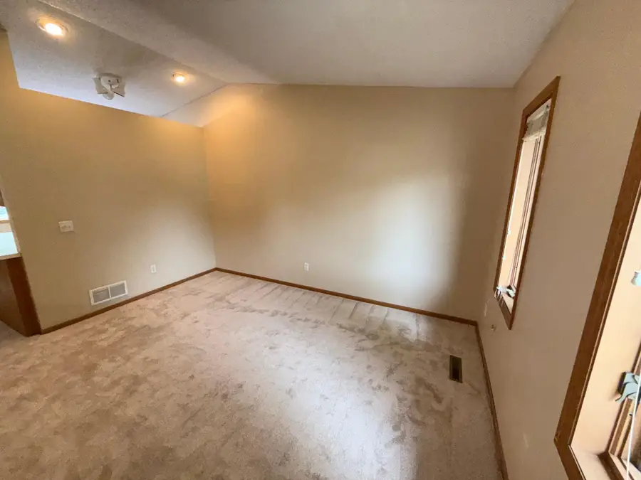 3888 Gibraltar Trail, Eagan, MN 55123 - #3