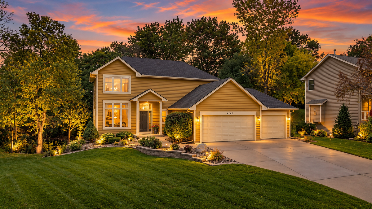 4143 Cashell Glen, Eagan, MN 55122 - #1