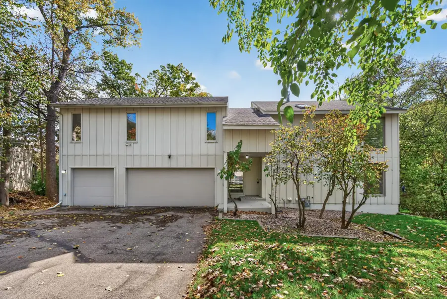 8725 Walton Oaks Drive, Bloomington, MN 55438 - #2
