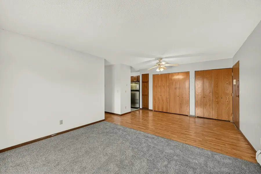 2106 Valleyhigh Drive Nw #A207, Rochester, MN 55901 - #3