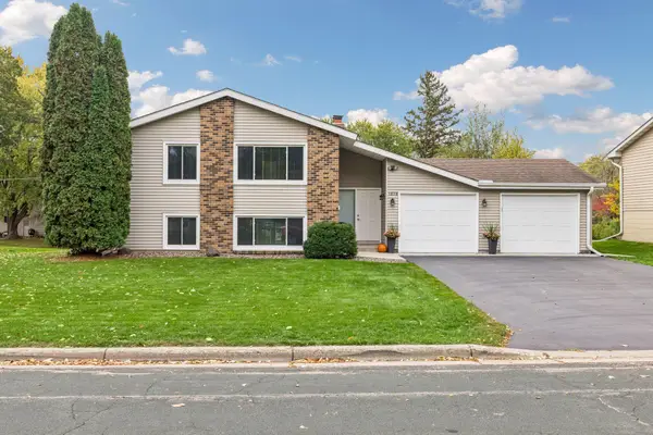1858 Turquoise Trail, Eagan, MN 55122