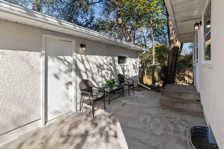 1381 Mechanic Avenue, Saint Paul, MN 55106 - #3