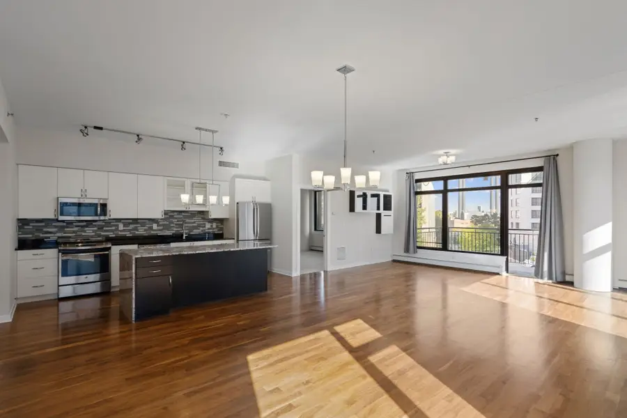 1120 S 2nd Street #201, Minneapolis, MN 55415 - #2