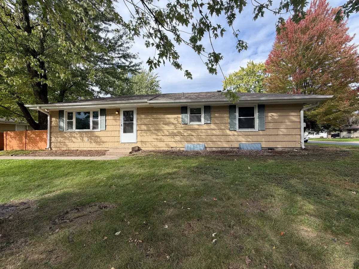 9548 4th Avenue S, Bloomington, MN 55420 - #1