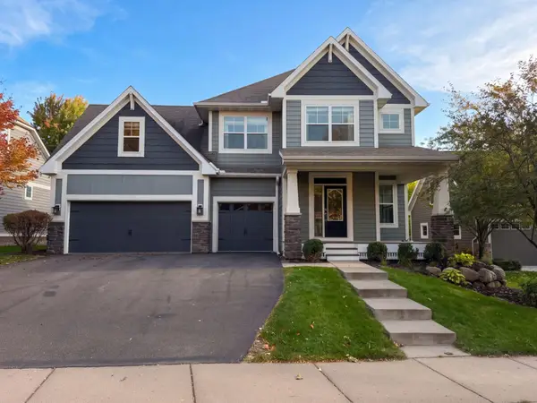 16891 E Lake Drive, Lakeville, MN 55044