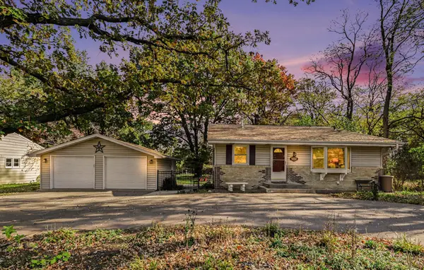7315 E River Road, Fridley, MN 55432