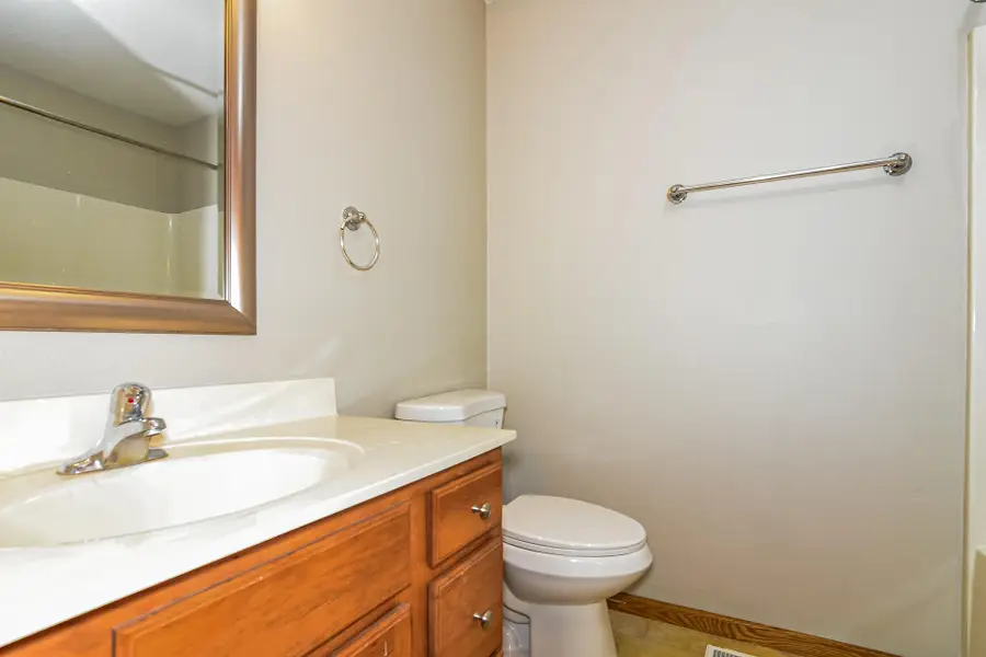 1054 Falcon Road Se, Rochester, MN 55904 - #3