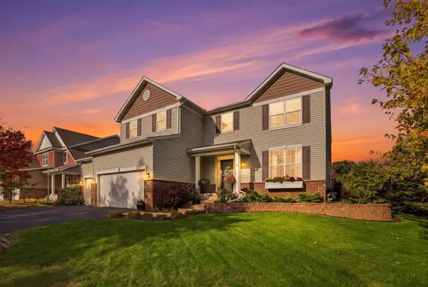 580 Eastgate Parkway, Mahtomedi, MN 55115