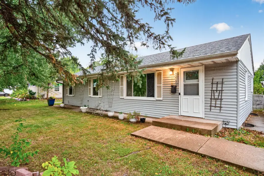 9218 Portland Avenue S, Bloomington, MN 55420 - #2
