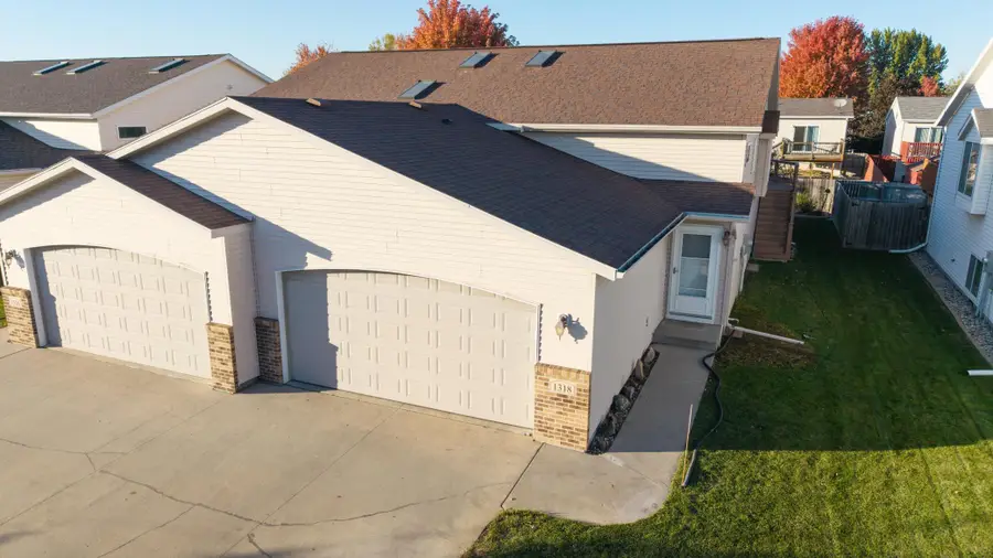 1318 37th Avenue S, Moorhead, MN 56560 - #2