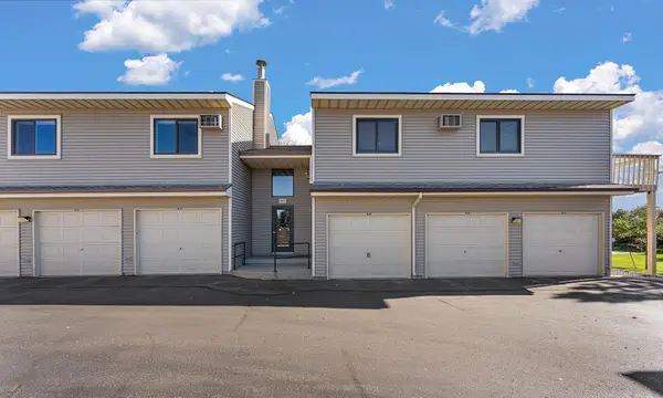14835 Endicott Way #117, Apple Valley, MN 55124