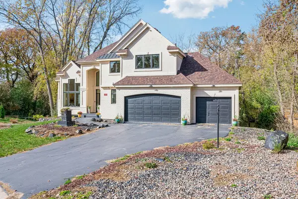 8217 W 93rd Street Circle, Bloomington, MN 55438