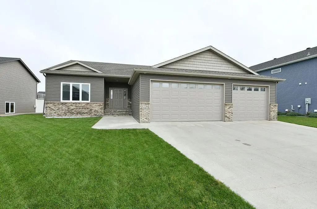 1220 Legion Lane W, West Fargo, ND 58078 - #1