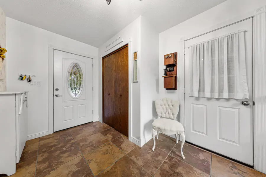836 Woodley Street E, Northfield, MN 55057 - #3