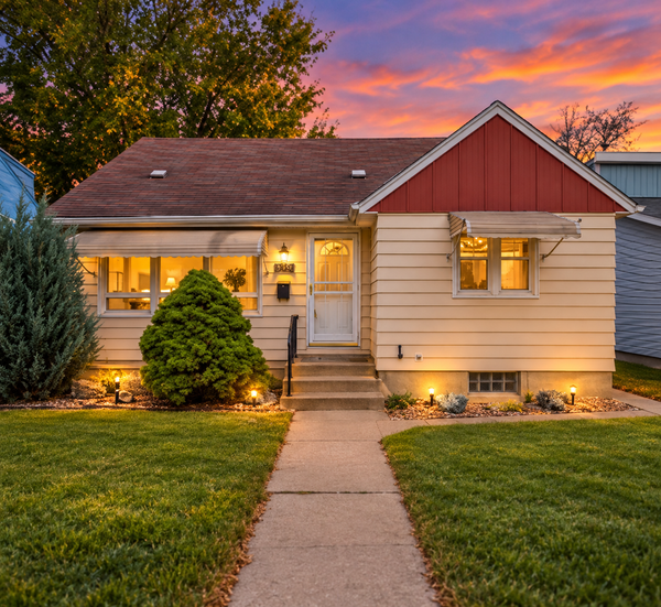 5234 Girard Avenue N, Minneapolis, MN 55430