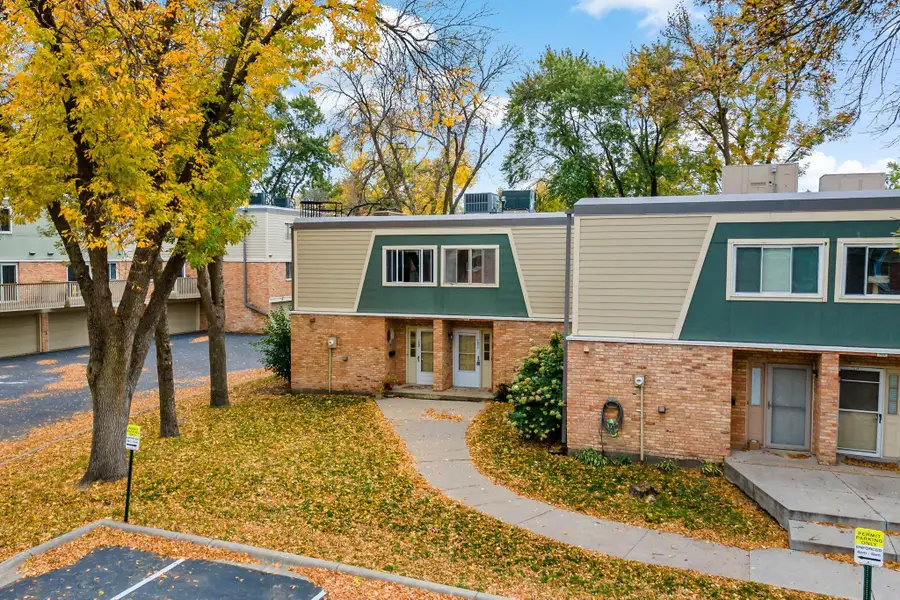7211 W Franklin Avenue, Minneapolis, MN 55426 - #2