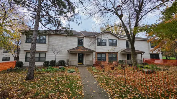 1014 Kensington Trail #202, Eagan, MN 55123