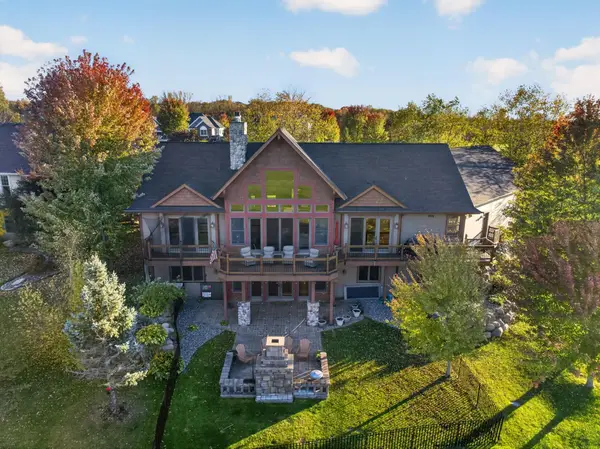 1821 Legacy Drive, Faribault, MN 55021