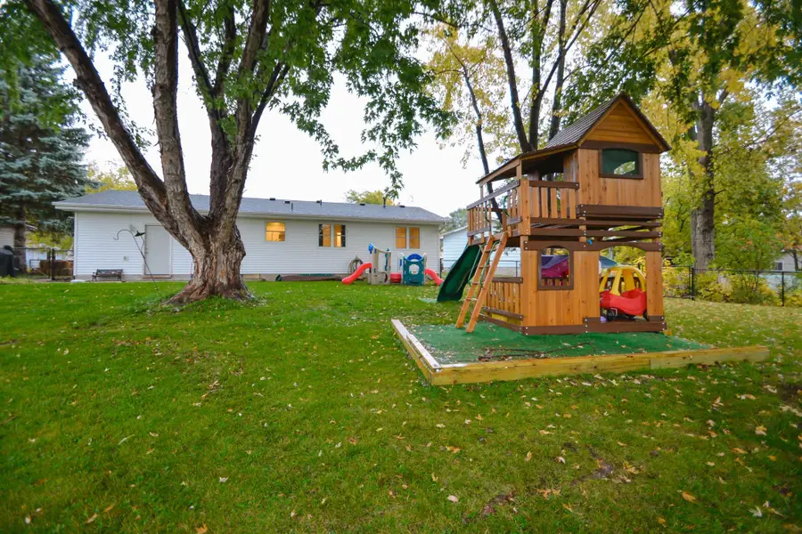 102 Highland Lane, Buffalo, MN 55313 - #3