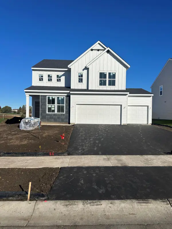 1533 149th Street W, Rosemount, MN 55068