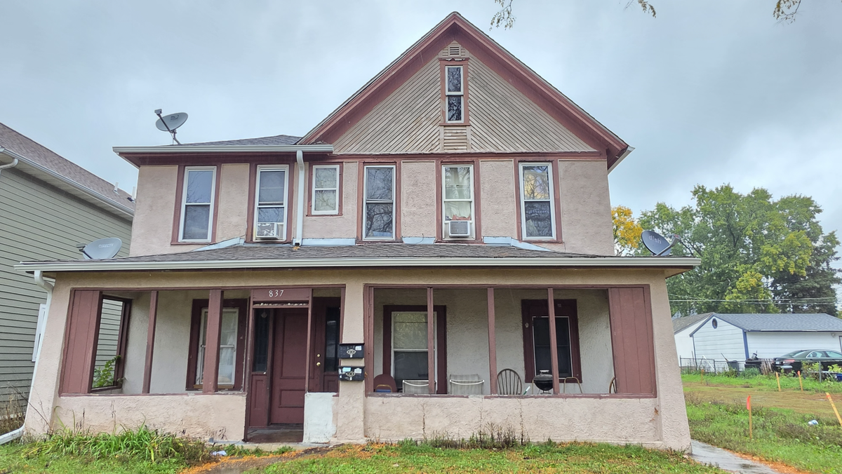 837 Jessamine Avenue E, Saint Paul, MN 55106 - #1