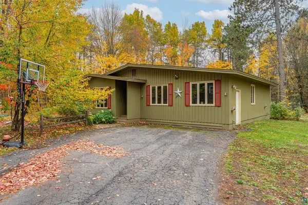 8824 Palm Road, Britt, MN 55710