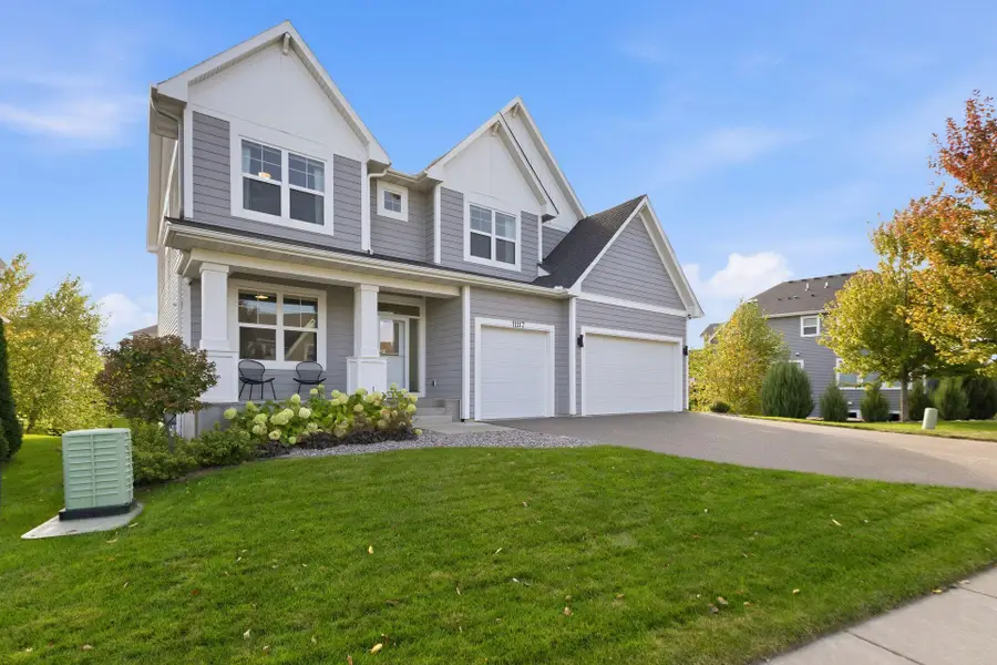 11117 41st Street Circle N, Lake Elmo, MN 55042 - #2