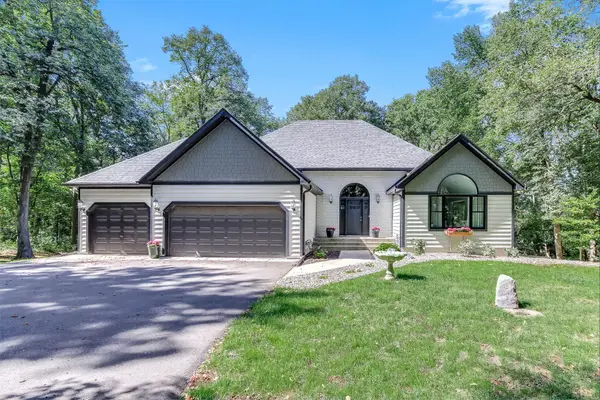 7156 Granada Avenue S, Cottage Grove, MN 55016