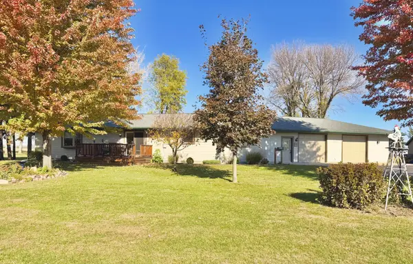 55926 State Highway 19, Winthrop, MN 55396