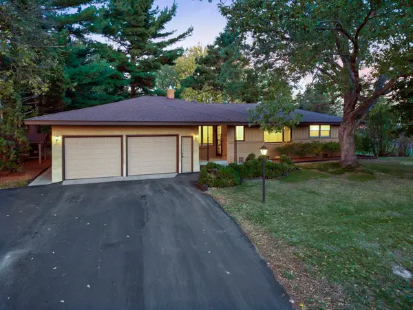 2827 123rd Avenue Nw, Coon Rapids, MN 55433