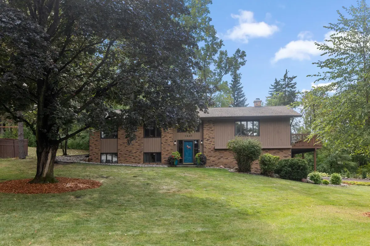 1440 Indian Oaks Trail, Arden Hills, MN 55112 - #1