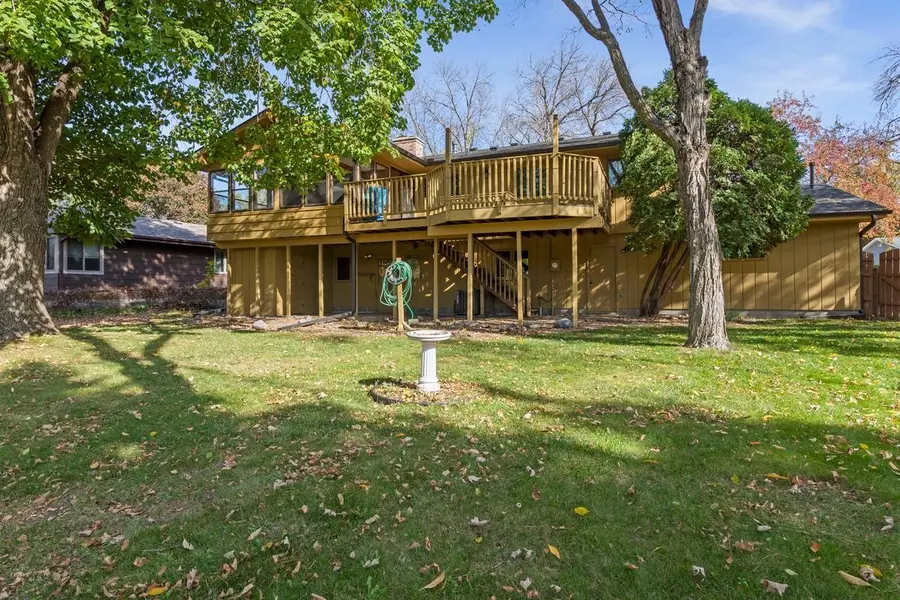 4649 Hillsboro Avenue N, New Hope, MN 55428 - #2