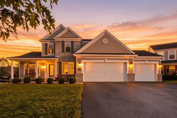 2421 Golf Place, Saint Paul, MN 55129