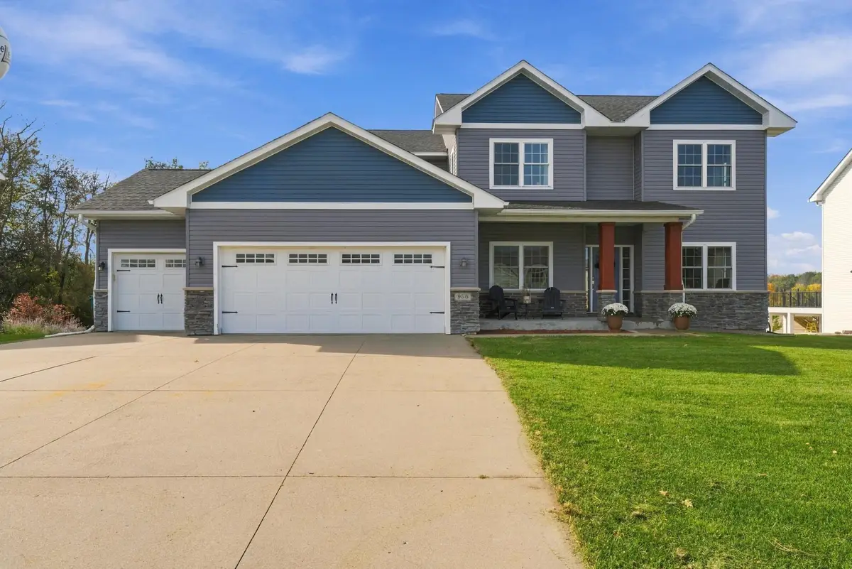 956 Farmers Ridge Trail, Belle Plaine, MN 56011 - #1