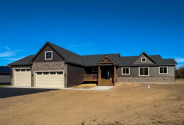 14250 277th Avenue Nw, Zimmerman, MN 55398