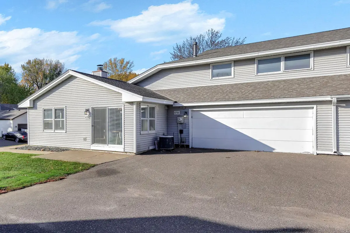 6750 Gretchen Court N, Oakdale, MN 55128 - #1